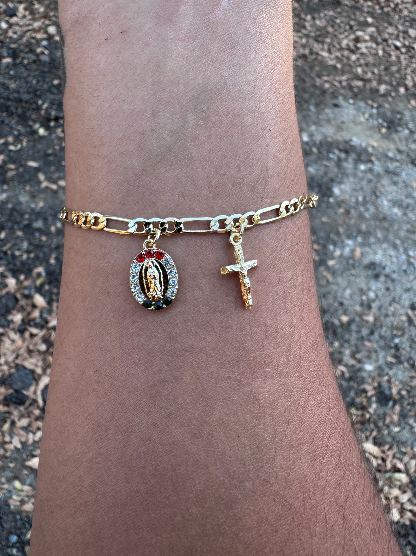 18k Gold Plated Unisex Virgencita Bracelet with Our Lady of Guadalupe Charm